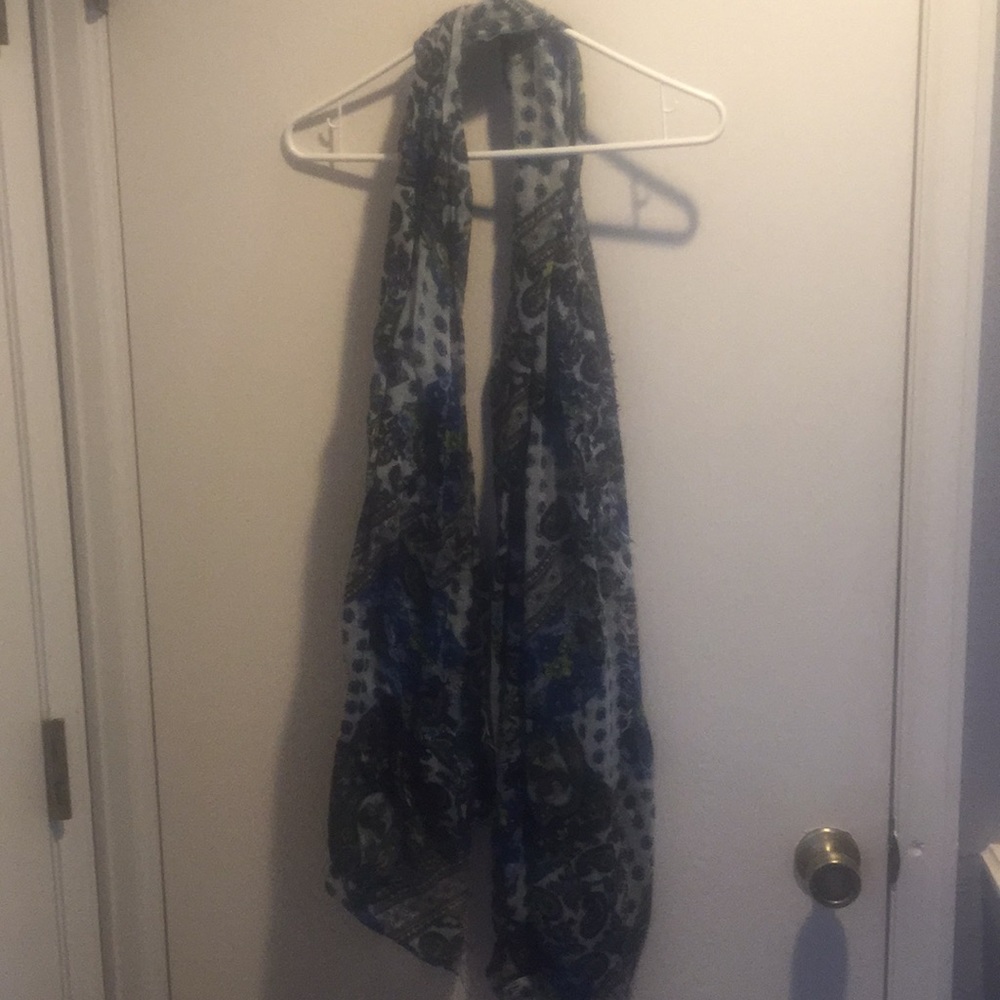 Navy and Green light scarf